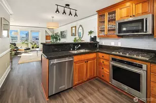 311 E Republican St, Seattle, WA 98102 - Photo 9