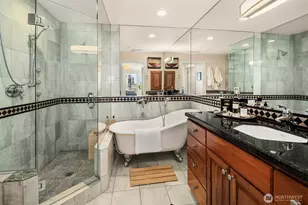 311 E Republican St, Seattle, WA 98102 - Photo 15