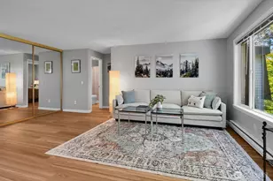 7217 NE 175th St, Kenmore, WA 98028 - Photo 5