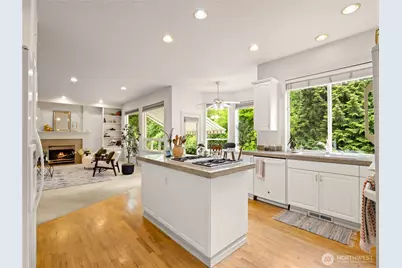 8202 204th Avenue Ct E, Bonney Lake, WA 98391 - Photo 17