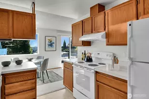 8501 12th Ave NW, Seattle, WA 98117 - Photo 9