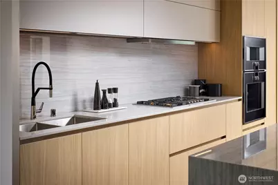 838 Avenue Square NE #1805, Bellevue, WA 98004 - Photo 5