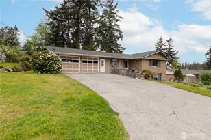 2684 Olympic Dr, Oak Harbor, WA 98277 - Photo 3