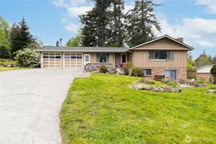 2684 Olympic Dr, Oak Harbor, WA 98277 - Photo 1
