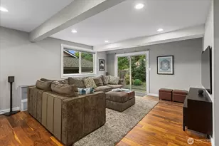 17013 NE 18th St, Bellevue, WA 98008 - Photo 19