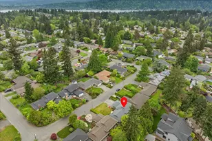 17013 NE 18th St, Bellevue, WA 98008 - Photo 35