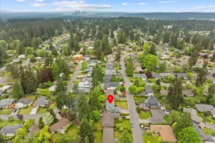 17013 NE 18th St, Bellevue, WA 98008 - Photo 37