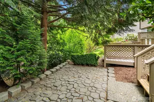 13706 NE 85th St, Redmond, WA 98052 - Photo 27