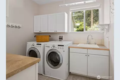 2434 Moss Lane, Oak Harbor, WA 98277 - Photo 25