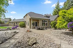 8107 204th Ave Ct E, Bonney Lake, WA 98391 - Photo 35