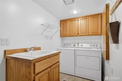 2000 Village Green Drive #26, Mill Creek, WA 98012 - Photo 27