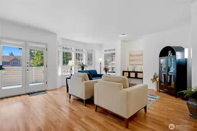 2000 Village Green Drive #26, Mill Creek, WA 98012 - Photo 5