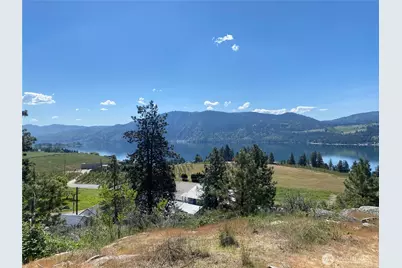 553 Summit Boulevard, Manson, WA 98831 - Photo 3