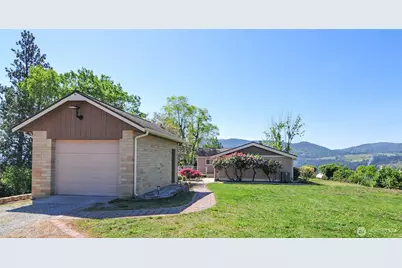 553 Summit Boulevard, Manson, WA 98831 - Photo 11