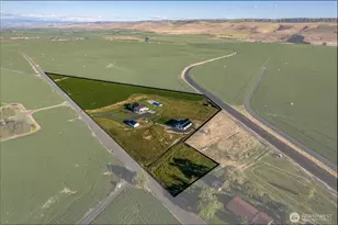 2617 Byrnes Rd, Touchet, WA 99360 - Photo 39