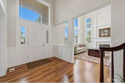 24121 NE 1st Place, Sammamish, WA 98074 - Photo 5