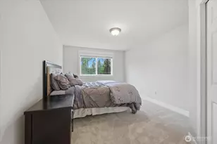 24121 NE 1st Pl, Sammamish, WA 98074 - Photo 25