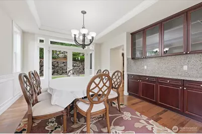 24121 NE 1st Place, Sammamish, WA 98074 - Photo 11