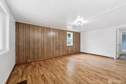 233 E Gibson, Chelan, WA 98816 - Photo 23