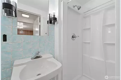 233 E Gibson, Chelan, WA 98816 - Photo 25