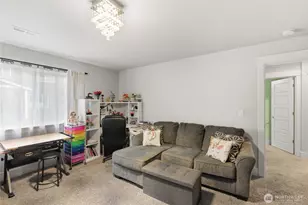26029 242nd Pl SE, Maple Valley, WA 98038 - Photo 17