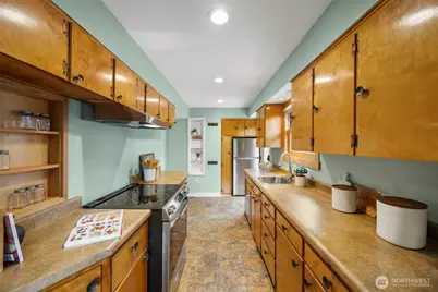 4903 50th Avenue S, Seattle, WA 98118 - Photo 7