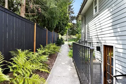 4500 S Alaska Street, Seattle, WA 98118 - Photo 31