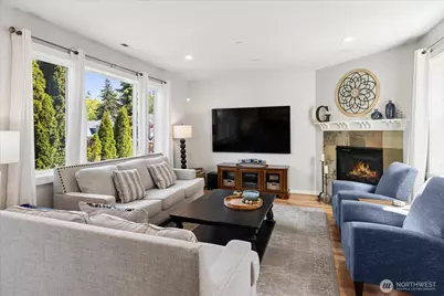 1074 Ridge Street, Mukilteo, WA 98275 - Photo 11