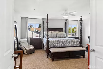 1074 Ridge Street, Mukilteo, WA 98275 - Photo 19