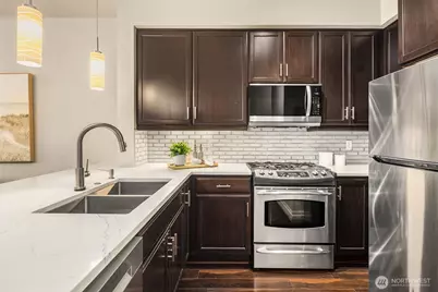 15700 116th Avenue NE #404, Bothell, WA 98011 - Photo 5