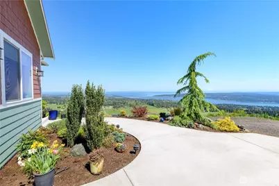 413 Mount Place, Sequim, WA 98382 - Photo 3