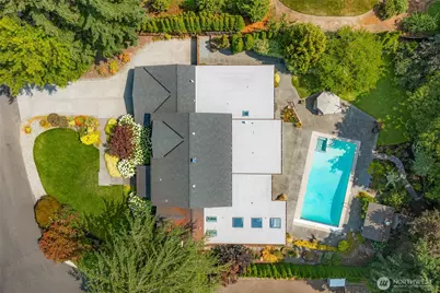 8425 NE 22nd Place, Clyde Hill, WA 98004 - Photo 37