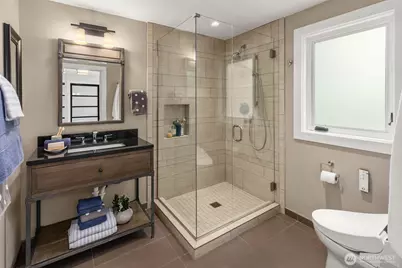 8425 NE 22nd Place, Clyde Hill, WA 98004 - Photo 29