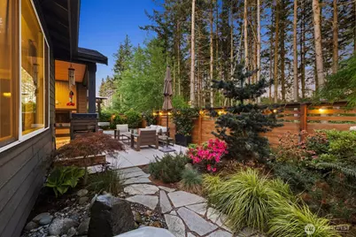 13409 Edmunds Parkway E, Bonney Lake, WA 98391 - Photo 23