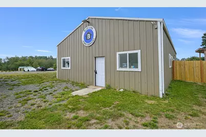 7245 Kickerville Road, Ferndale, WA 98248 - Photo 13