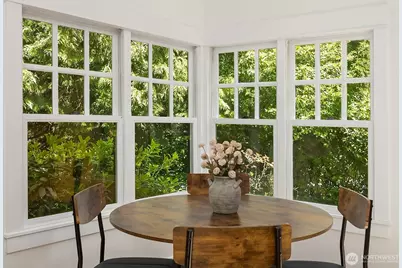 6007 SE 22nd Street, Mercer Island, WA 98040 - Photo 5