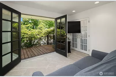 6007 SE 22nd Street, Mercer Island, WA 98040 - Photo 13
