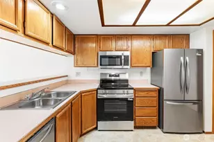 25004 109th Pl SE, Kent, WA 98030 - Photo 7