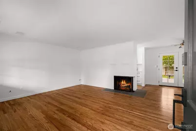 2309 192nd Pl SW, Lynnwood, WA 98036 - Photo 3