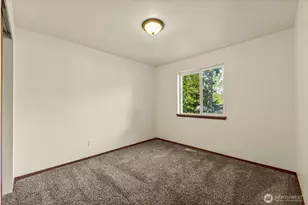 8409 356th St S, Roy, WA 98580 - Photo 9