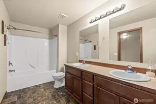 8409 356th St S, Roy, WA 98580 - Photo 15