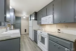 4117 Green Cove St NW, Olympia, WA 98502 - Photo 11
