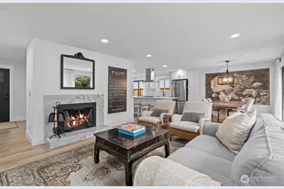 17420 158th Avenue SE, Renton, WA 98058 - Photo 5