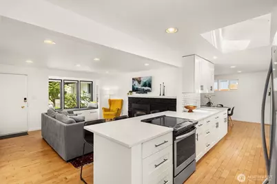 24109 107th Place W, Edmonds, WA 98020 - Photo 9