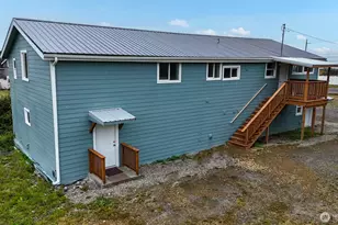 42 N First St, Pacific Beach, WA 98571 - Photo 3