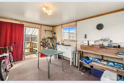 229 W Allen Avenue, Chelan, WA 98816 - Photo 37