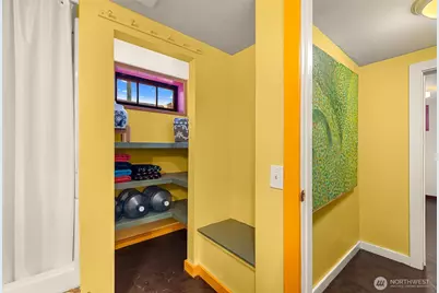 229 W Allen Avenue, Chelan, WA 98816 - Photo 23