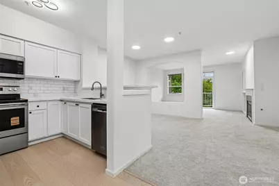 2009 196th Street SE #D202, Bothell, WA 98012 - Photo 5