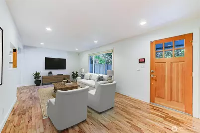 1010 Main Street, Edmonds, WA 98020 - Photo 5