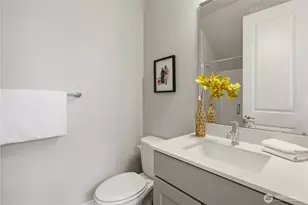 8215 NE 126th Dr, Kirkland, WA 98034 - Photo 11